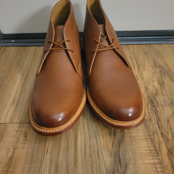 Clarks Bostonian Light Brown Leather Men's Boot - Picture 3 of 9